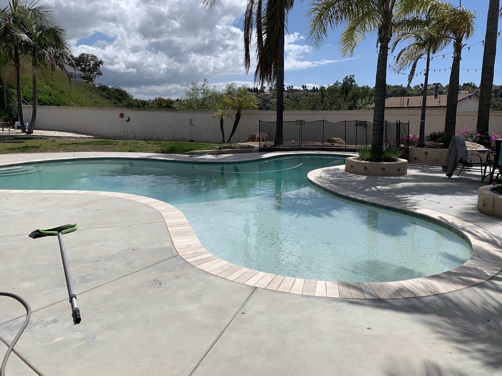 Acid Wash & Stain Removal - Woodland Hills Estate